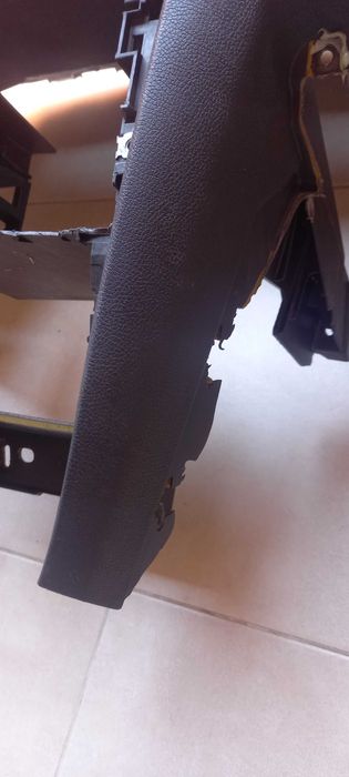 Система безпеки торпедо airbag подушка пасажира skoda octavia A5