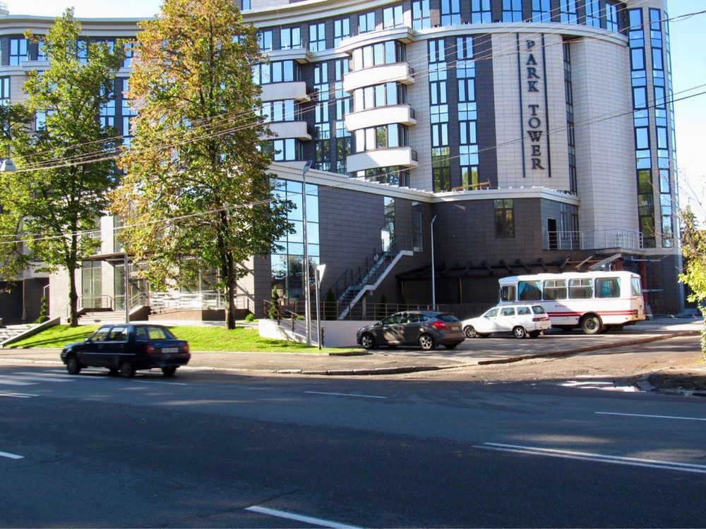 Оренда офісу Park Tower