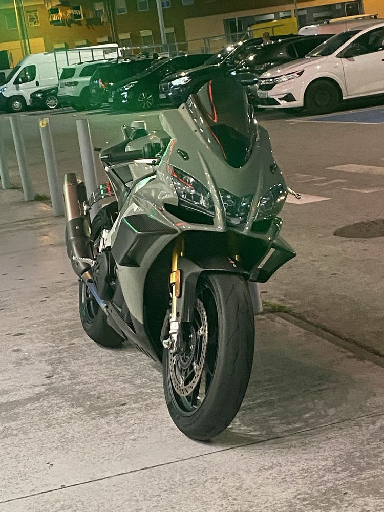 Aprilia 1100 Rsv4 Factory 2020