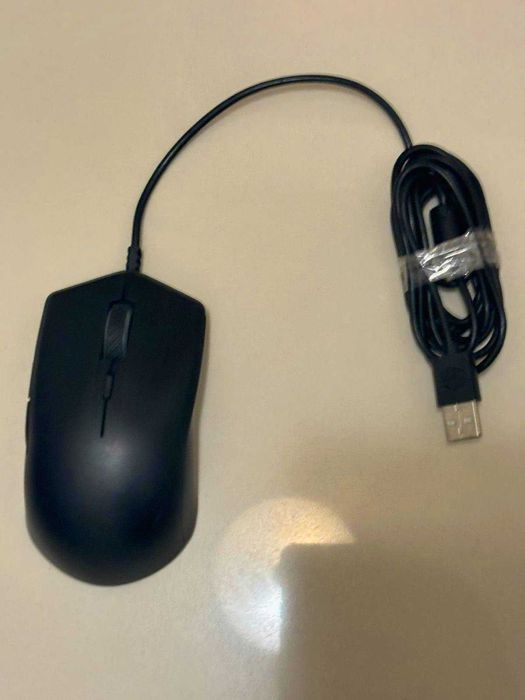 Przewodowa mysz gamingowa – Cooler Master Lite S (Czarna)