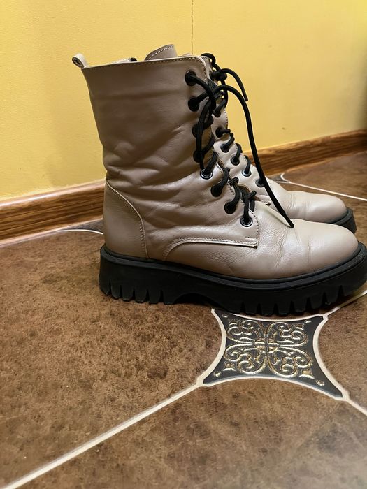 Черевички жіночі шкіряні