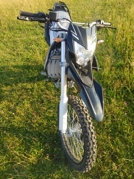 LONCIN LX300GY SX2 Pro

4х клапанный двухраспредвальный(DOHC) двигател