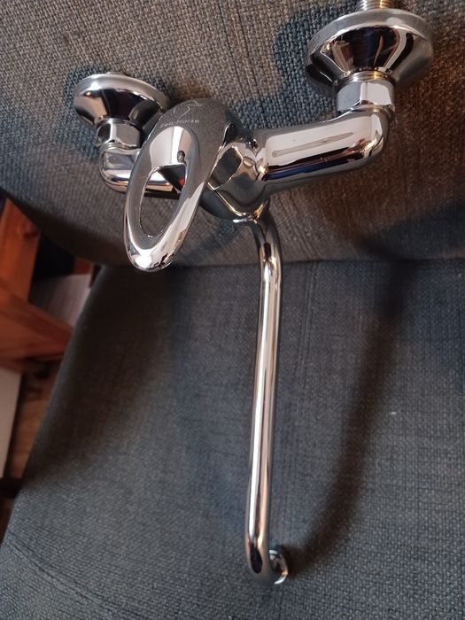 Bateria zlewozmywakowa, umywalkowa scienna nowa
