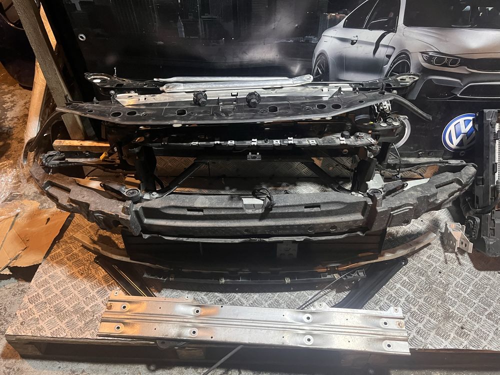 Bmw g22 pas przedni chlodnice komplet 2.0d