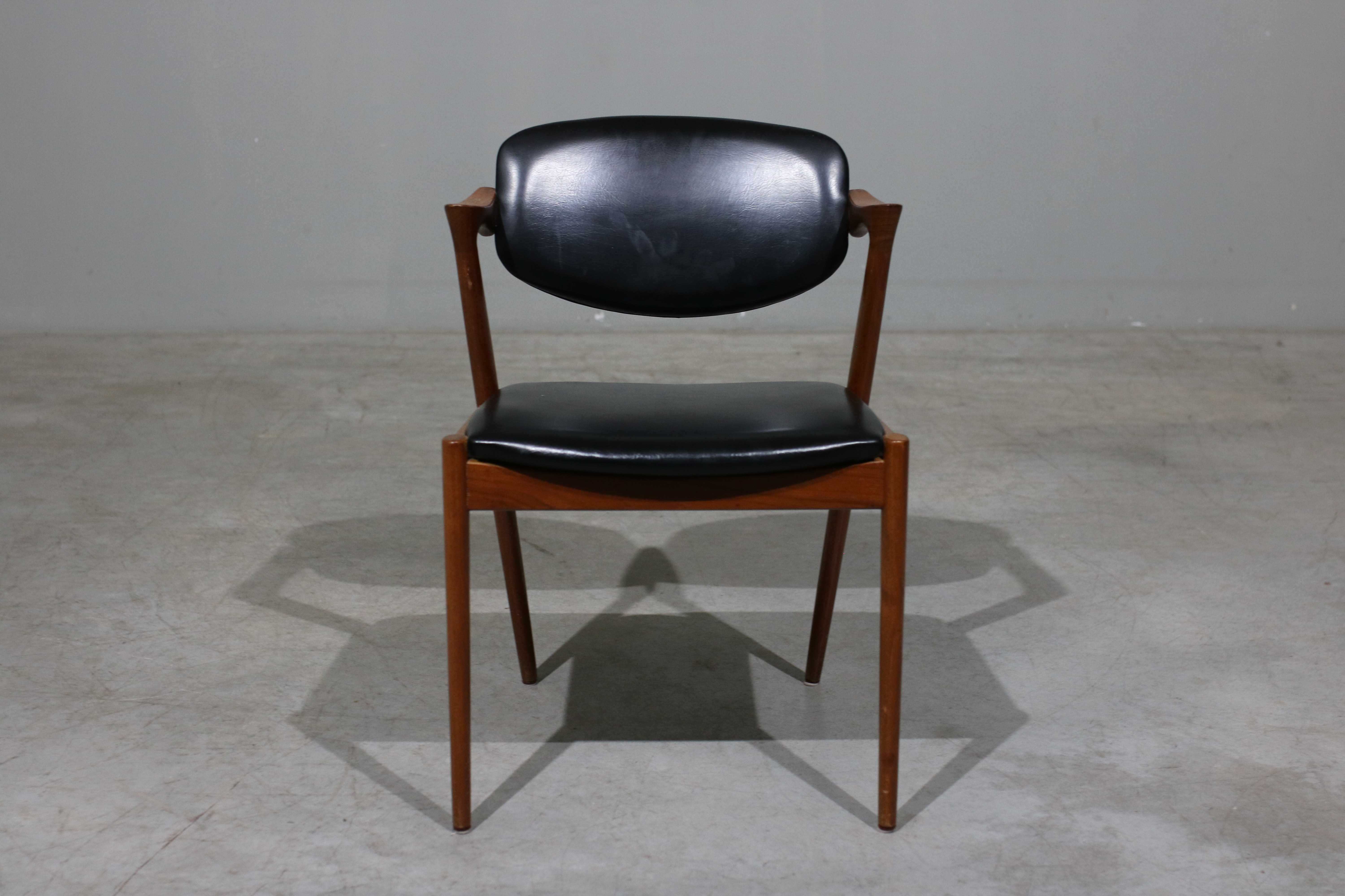 Conjunto de 6 cadeiras Kai Kristiansen modelo 42 | Schou Andersen