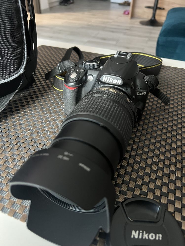 Lustrzanka Nikon D3100 obiektyw Nikkor 18-105 mm