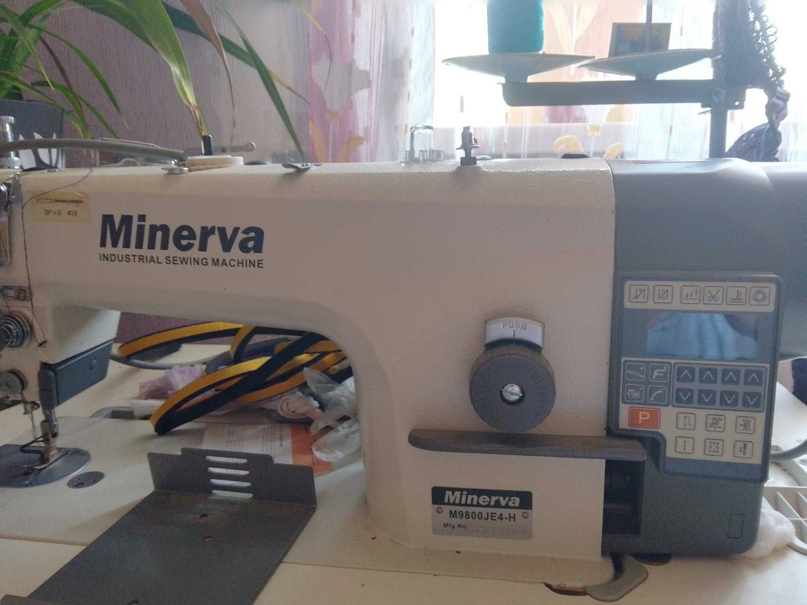Промислова прямострочка швейна машина Minerva 9800JE4-H