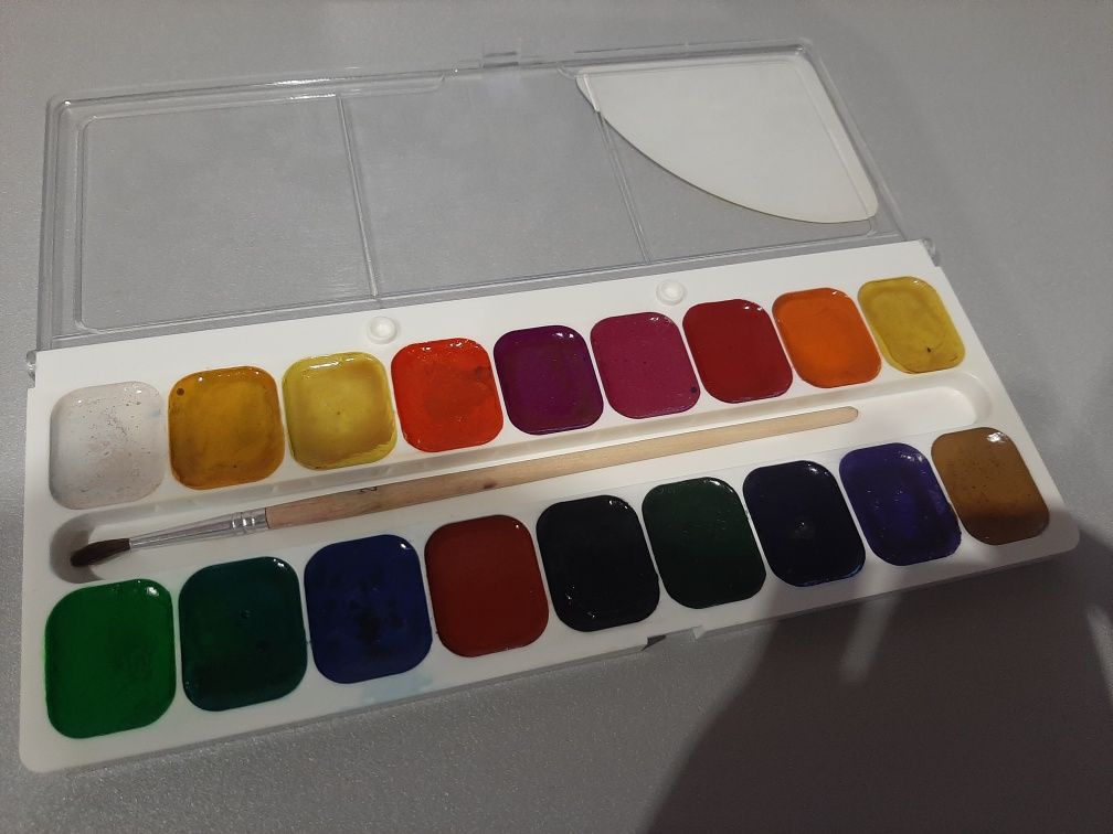 Краски Акварель медовая акварельные 18 цветов Луч