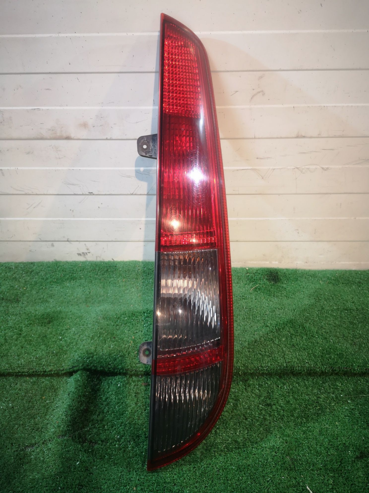 Ford focus mk2 lampa tylna