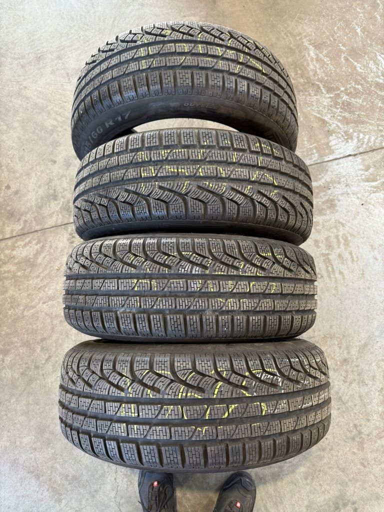 Pirelli sottozero winter 215/60/17