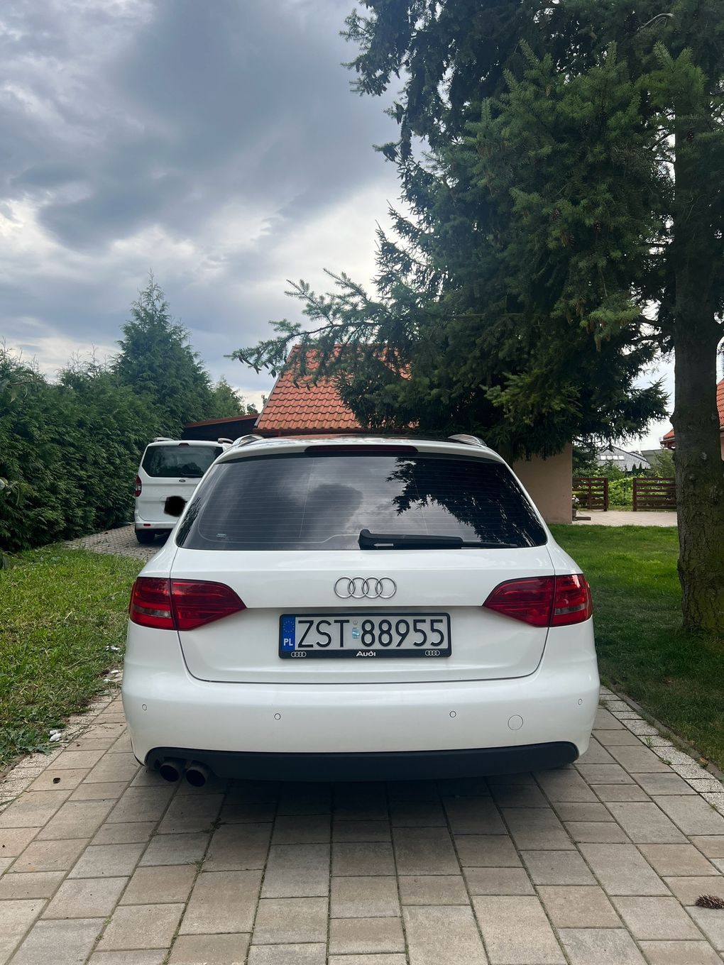 Audi A4 Avant Audi a4 b8 2.0 TDI