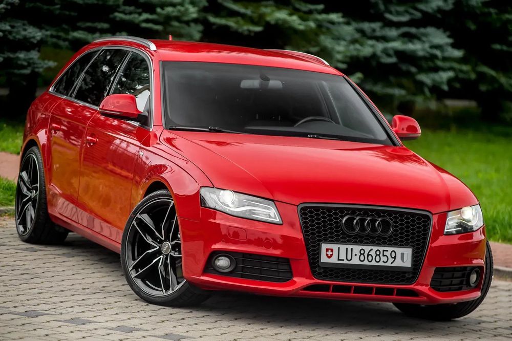 Audi A4 Avant 3.0 Tdi 240km Quattro automat S line Kamera PDC Skóry Serwis ASO