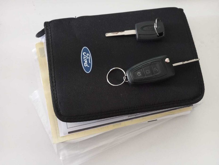 Ford Focus 1.0 EcoBoost Bem Mantido
