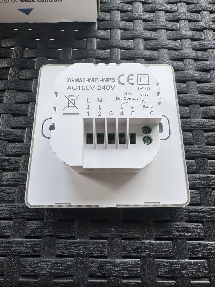 Nowe termostaty smart
