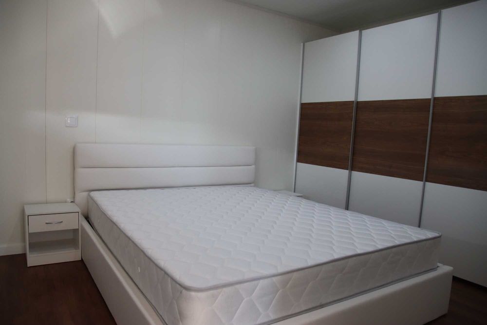 Casa modelar T 1 Mobilada