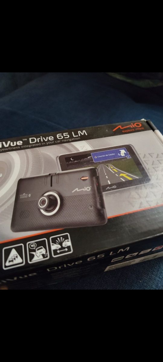 Gps nawigacja rejestrator kamera Mio mivue 65lm