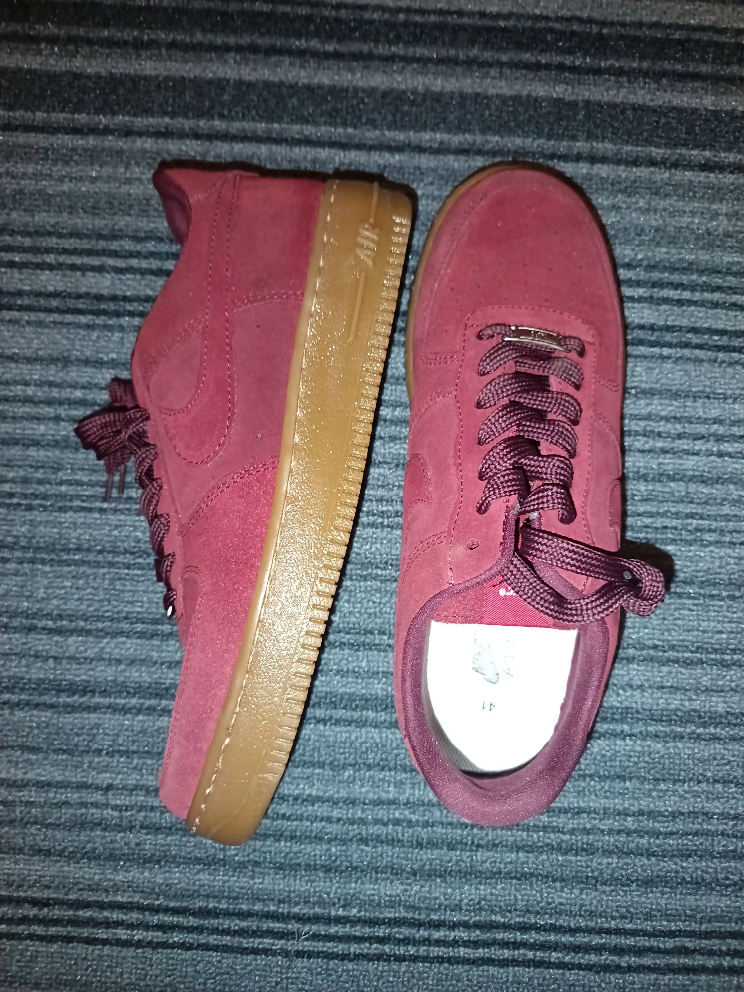 Sapatilhas Nike como novas