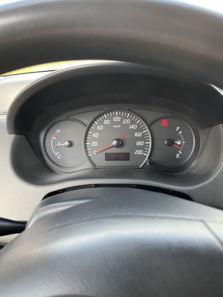 Suzuki Swift 2010