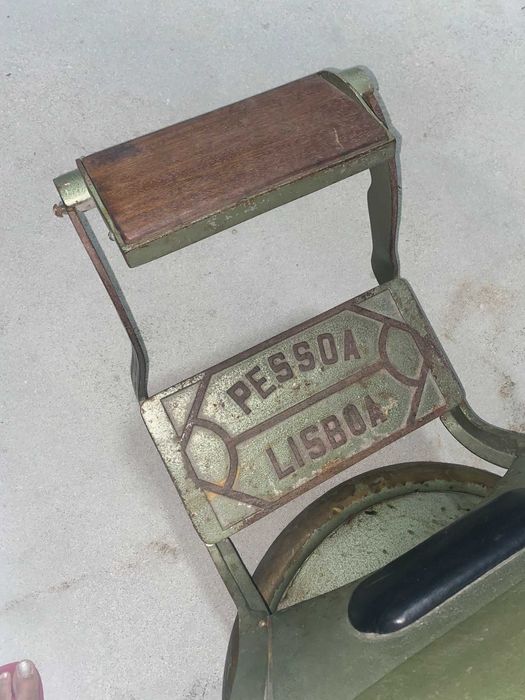 Cadeira de Barbeiro Vintage