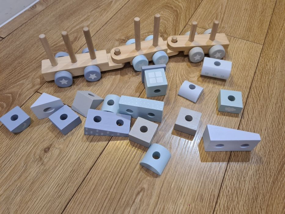 Drewniany pociąg 1+ Playtive