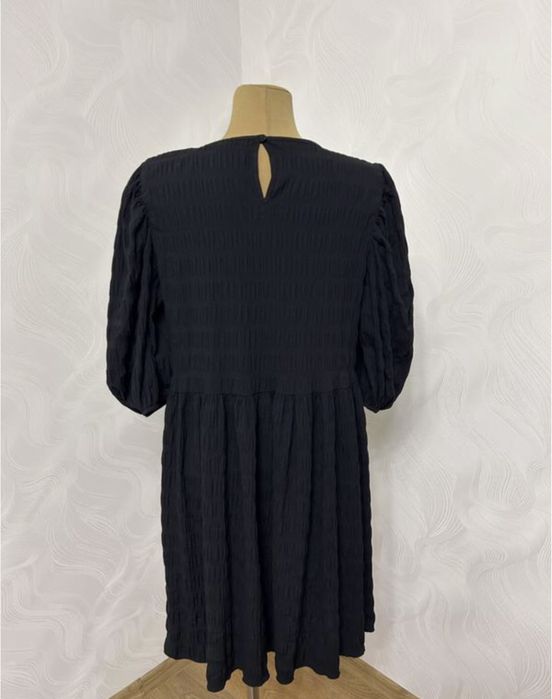 Пишна сукні primark