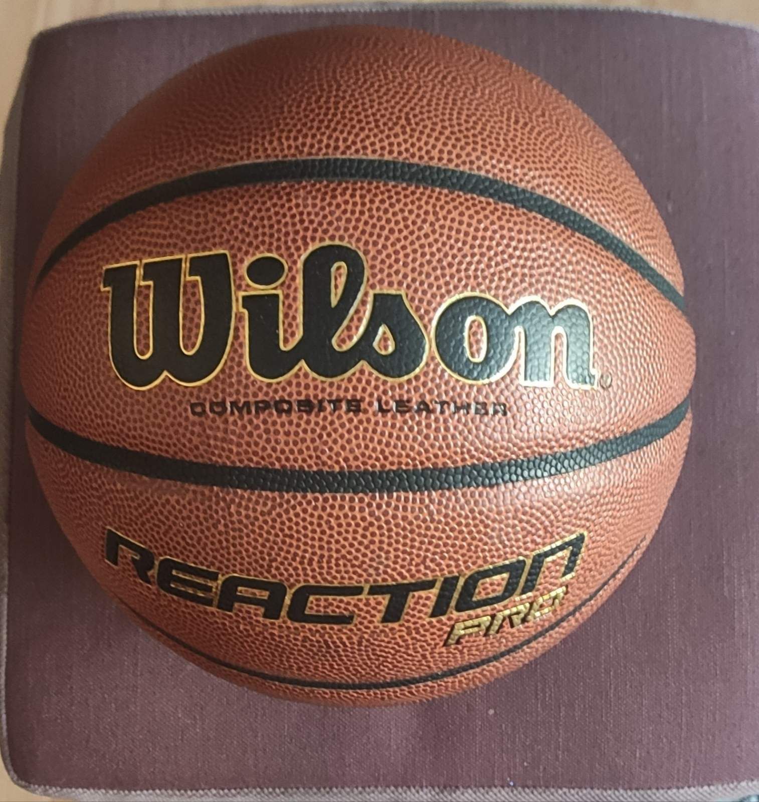 Wilson Reaction pro. Розмір 5