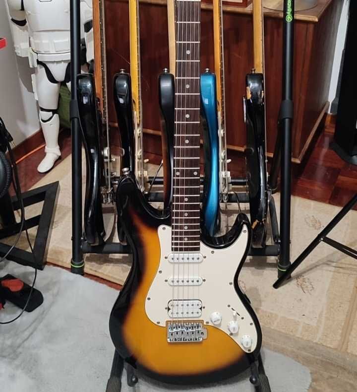 Ashton Sunburst Stratocaster