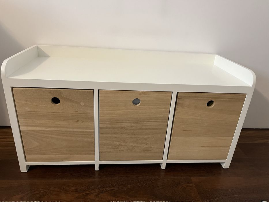 Armário de arrumacao para quarto criança