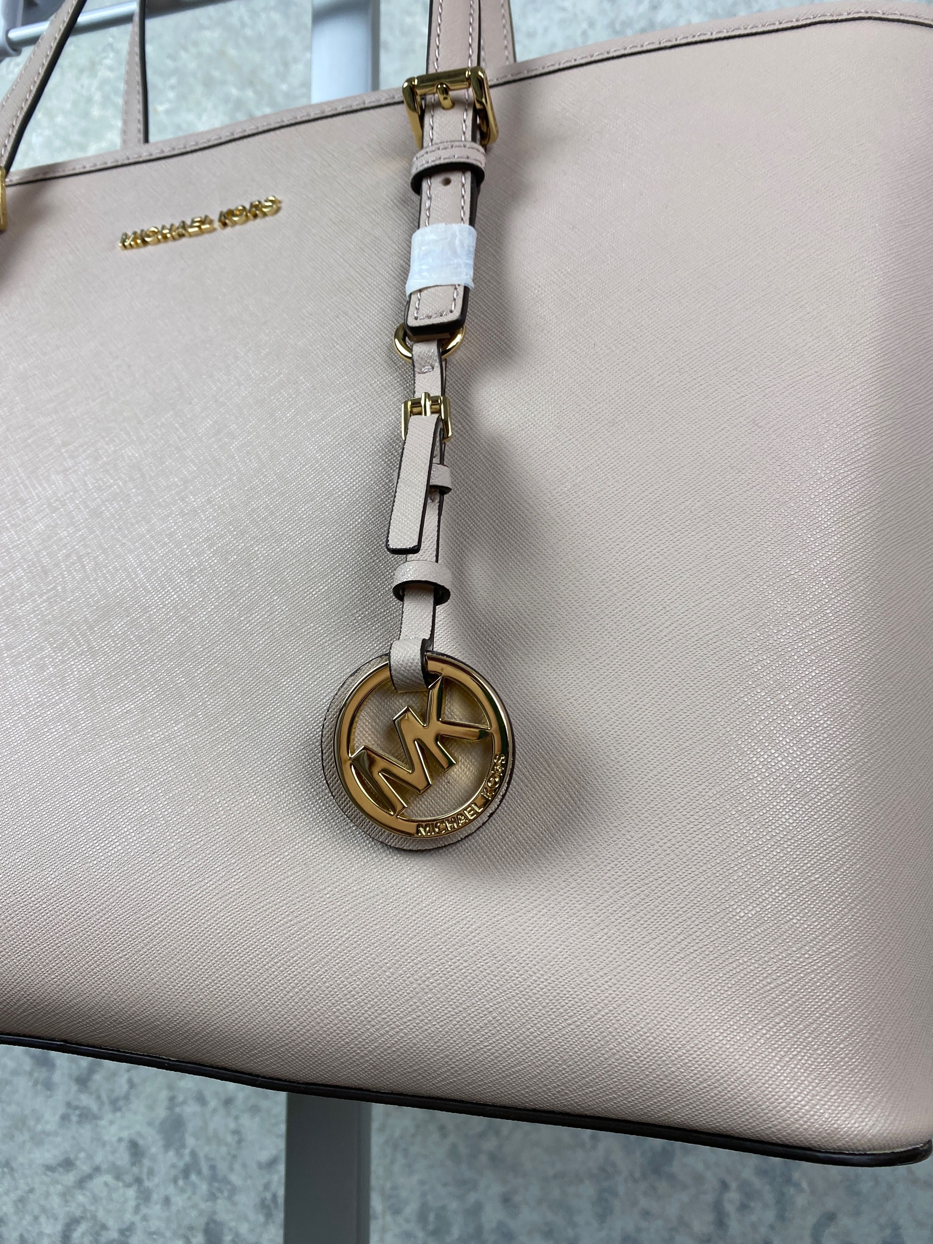 Женская большая кожаная сумка Michael Kors Jet Set Travel