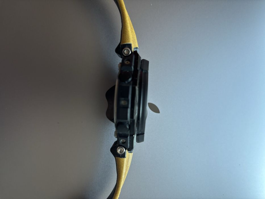 Casio G - Shock GST - W120L