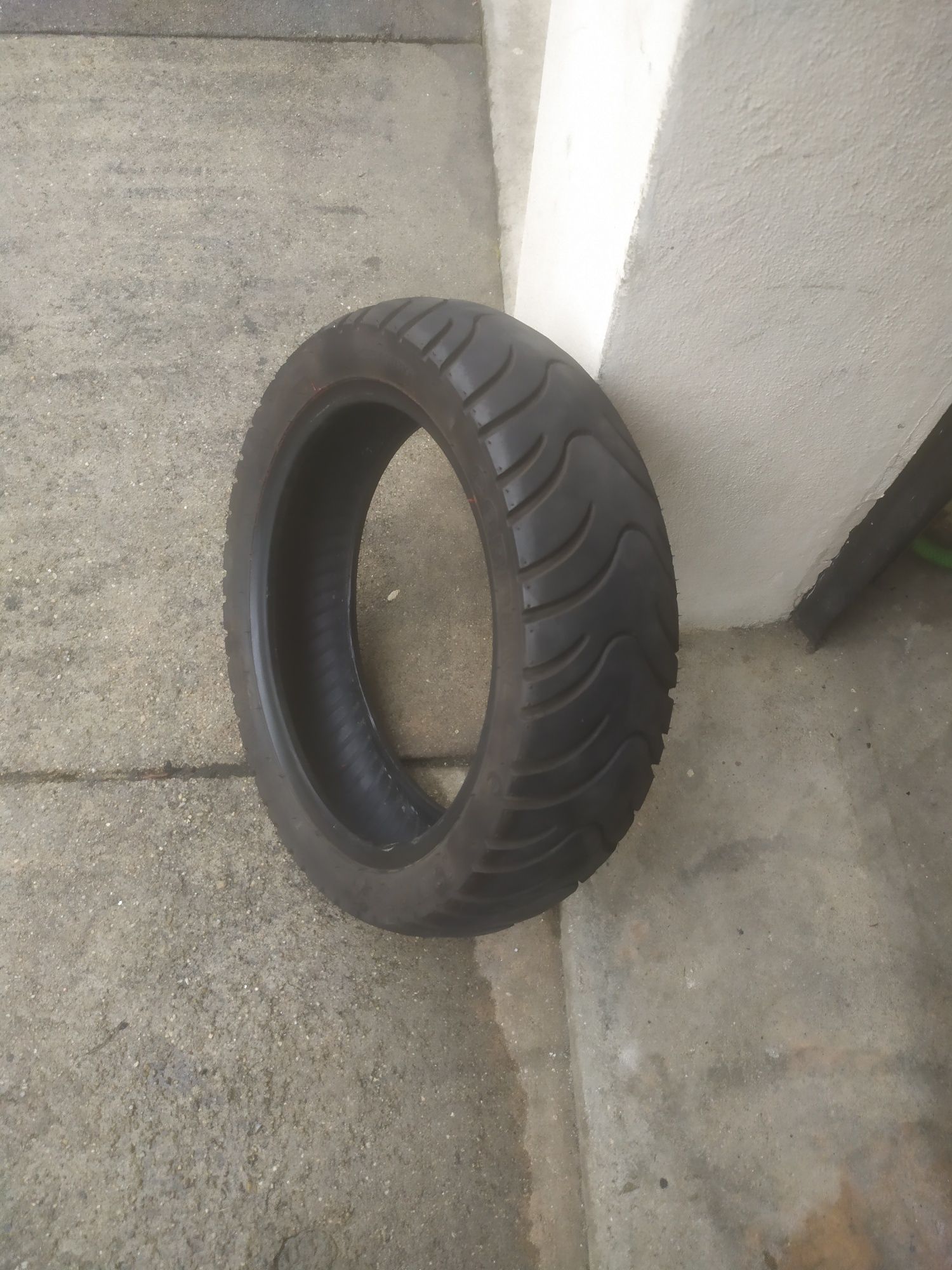 Pneu Novo para venda