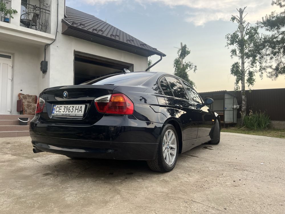 Продам БМВ Е90 320d на АКПП