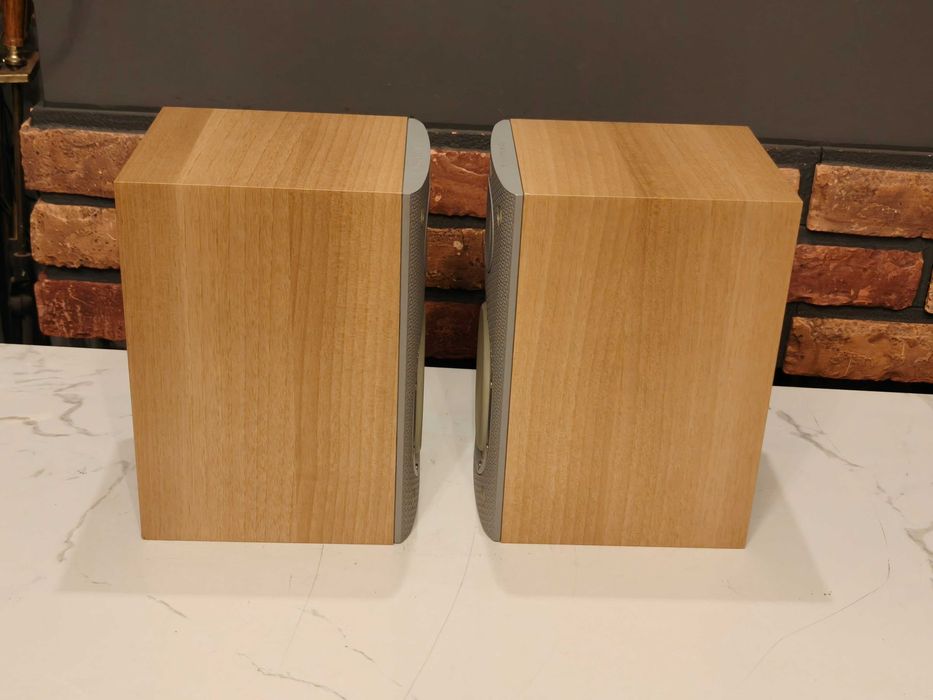 Bowers Wilkins B&W DM600 S3 ! Znakomite monitory stereo !