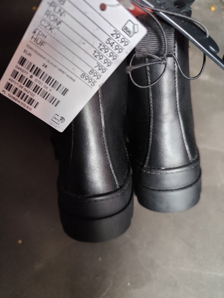 Nowe czarne botki H&M