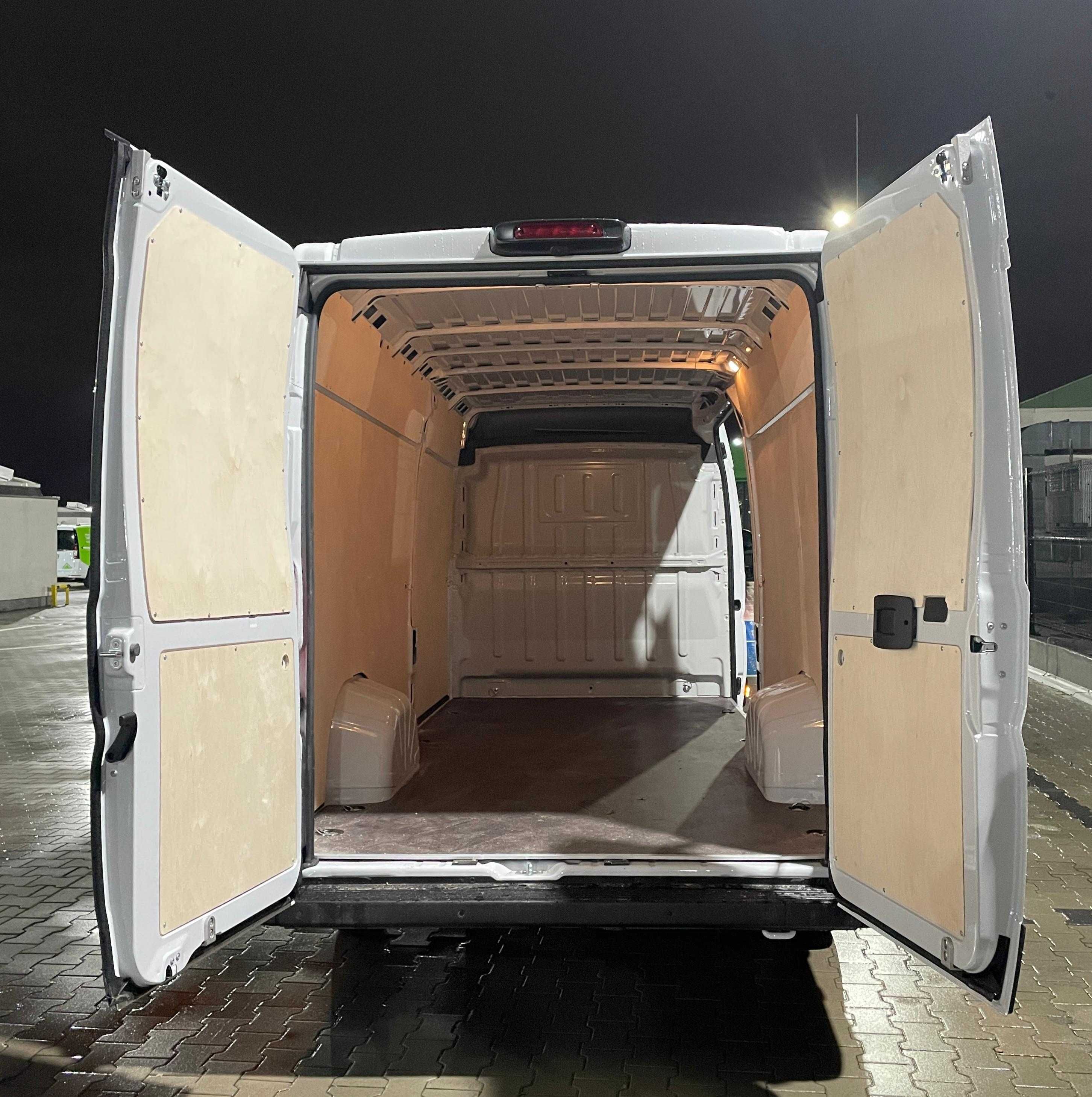 Wynajem samochodu dostawczego FIAT DUCATO NOWY Furgon L4H2 3.5t