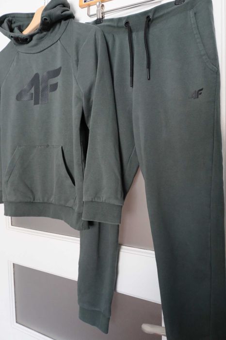 DRES 4F  bluza i spodnie dresowe dla chłopca 146 cm