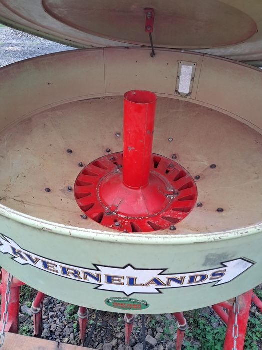 Siewnik do zboża rzepaku Kverneland 2,5M