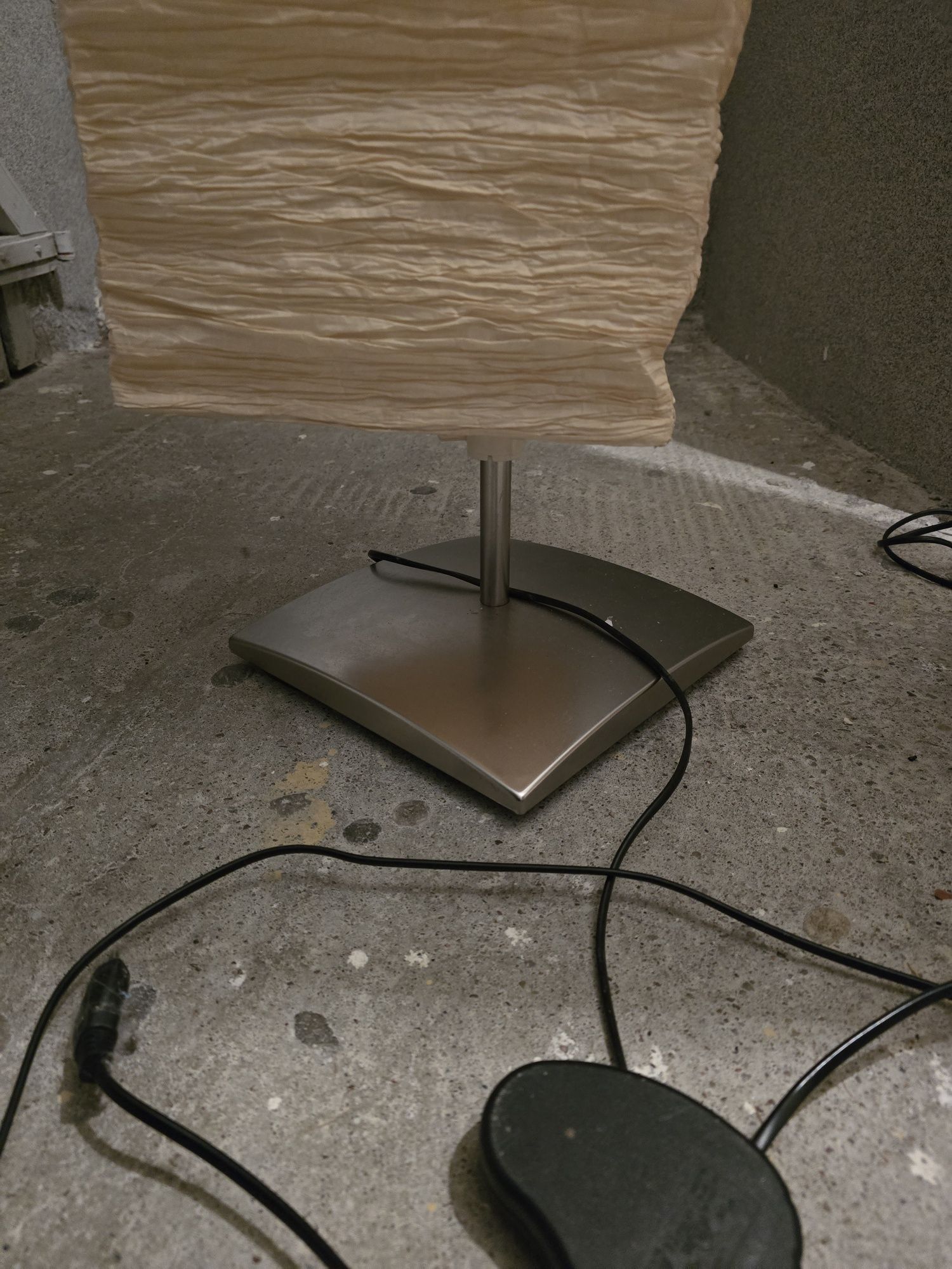 Lampa stojąca podłogowa papierowa 2 sztuki