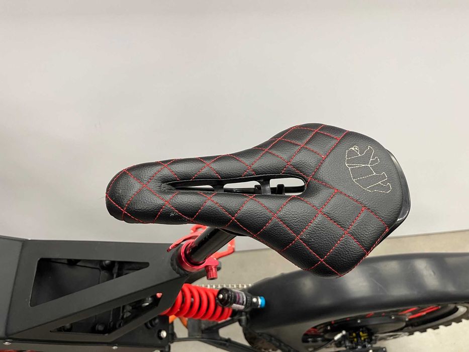 Pojazd elektryczny BearEbike Nitro przebieg 595km faktura