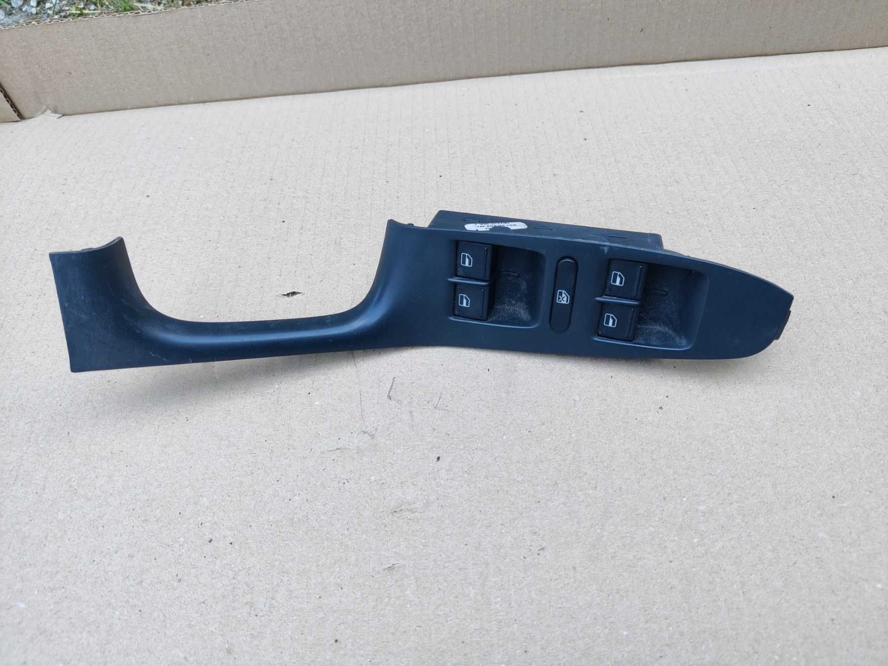 Блок управления стеклоподьемниками VW Jetta 2011-2018 USA 1K4959857C