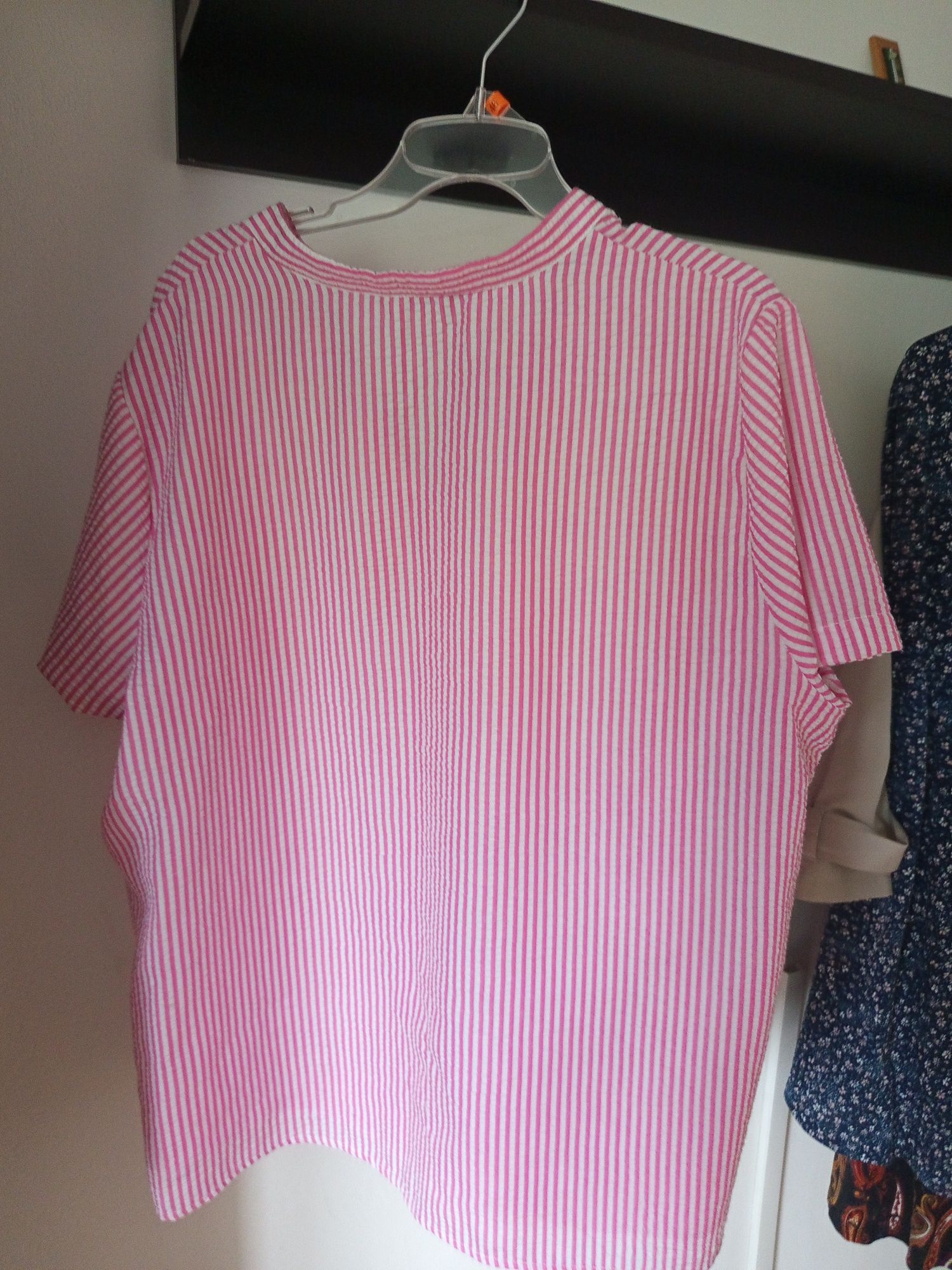 48 XXL bluzka paseczki