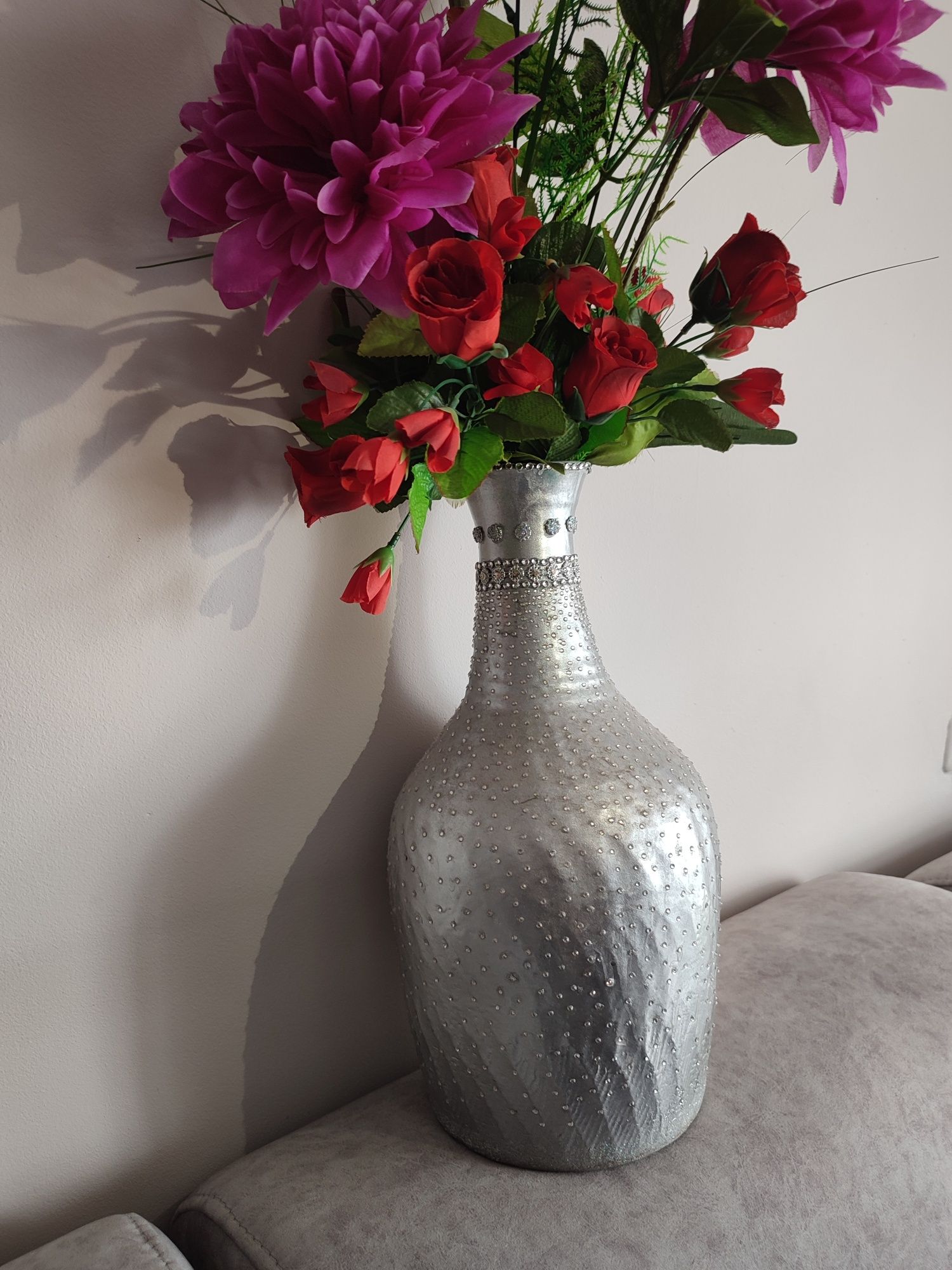 Ręcznie zdobiony ozdobny wazon na kwiaty