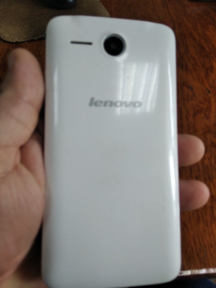 Телефон Lenovo A680