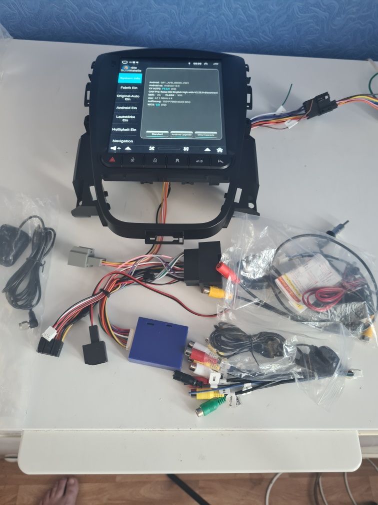 Штатна магнітола для Opel Astra J 2009-2015 Tesla Style на Android