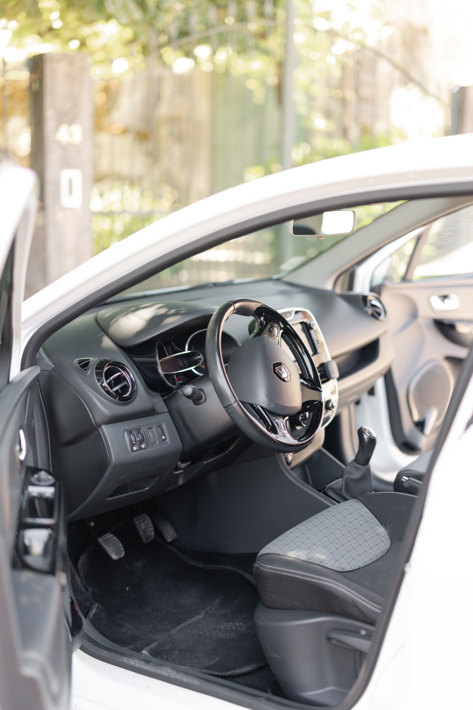 renault clio 1.5 dci 90cv 2013