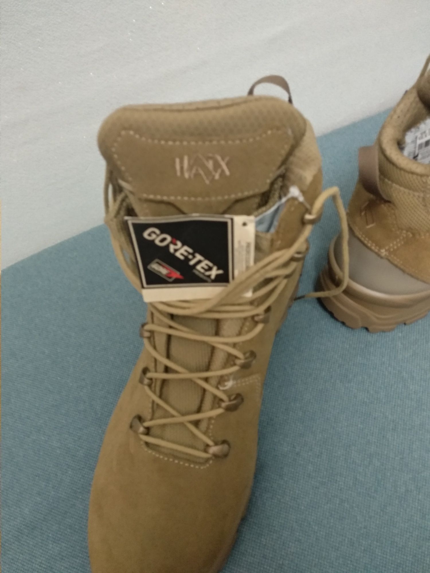 Продам берці Haix