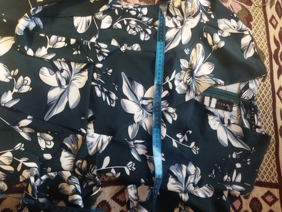 Нова сукня 44 розміру