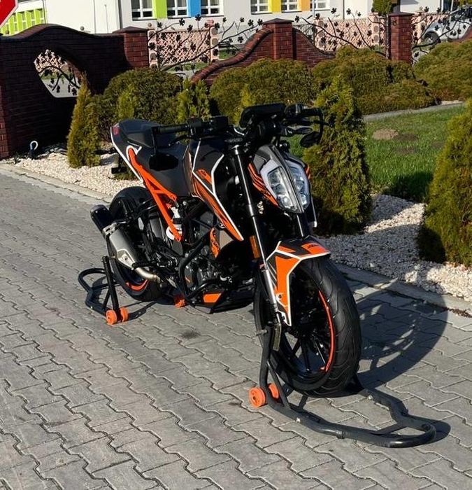 KTM Duke 125 ABS 15.000km Mega Utrzymany 2021r LED Oryginał  kat.B A1