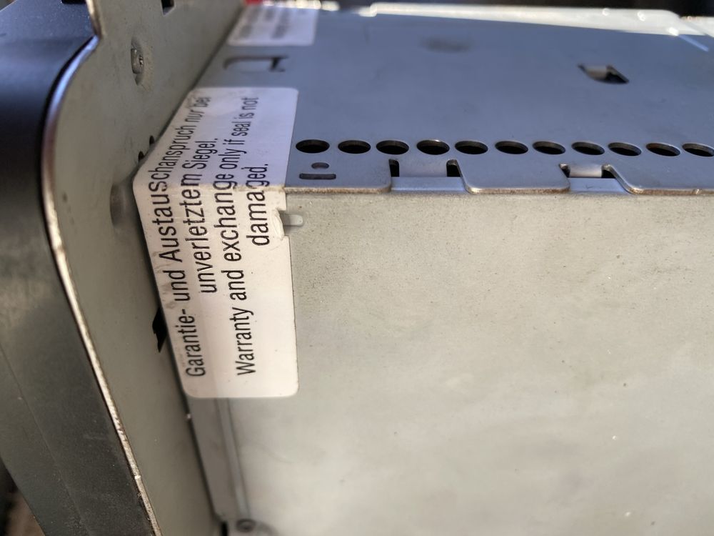 Штатна магнітола Volkswagen RCD 310 (TechniSat) + OEM-підсилювач