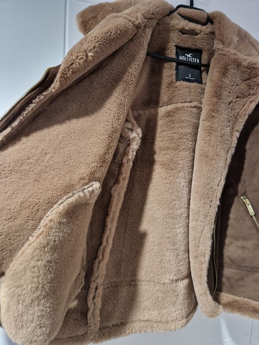 Piękna kurtka Hollister rozmiar S